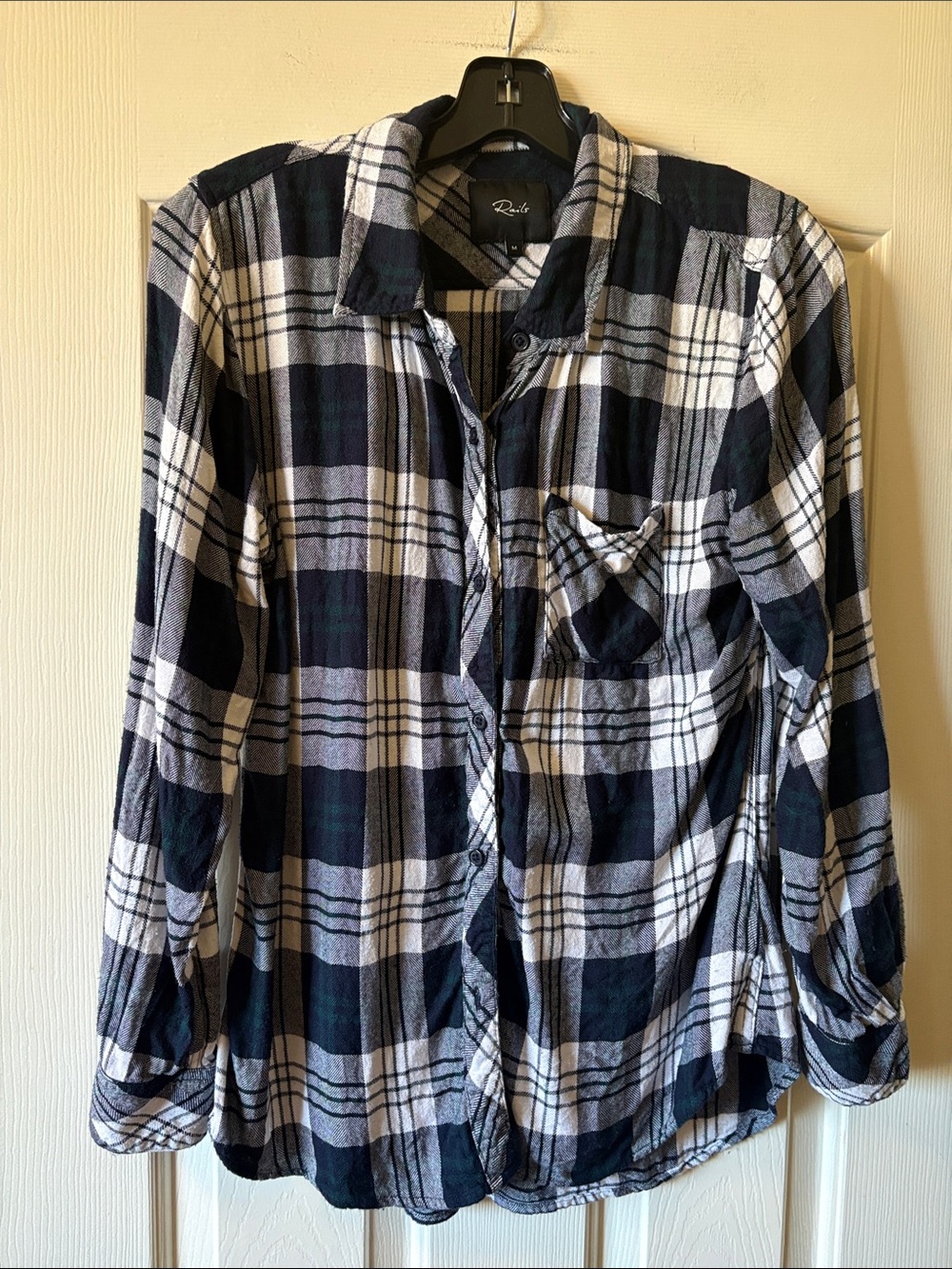 Rails White/Navy Forest Flannel Button Down Shirt size M